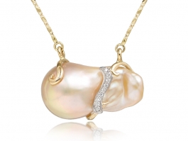 Unique baroque pearl necklace with diamond creeper