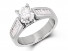 Klara 1/2 center diamond and baguette ring for ladies