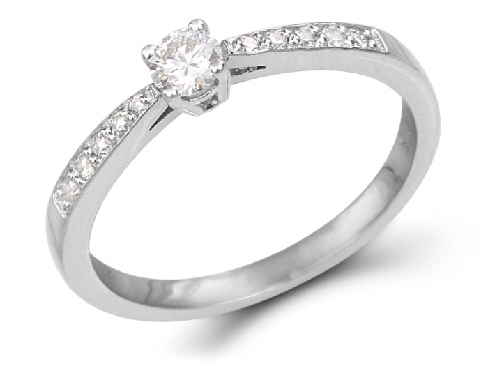 Madeline diamond ring for ladies