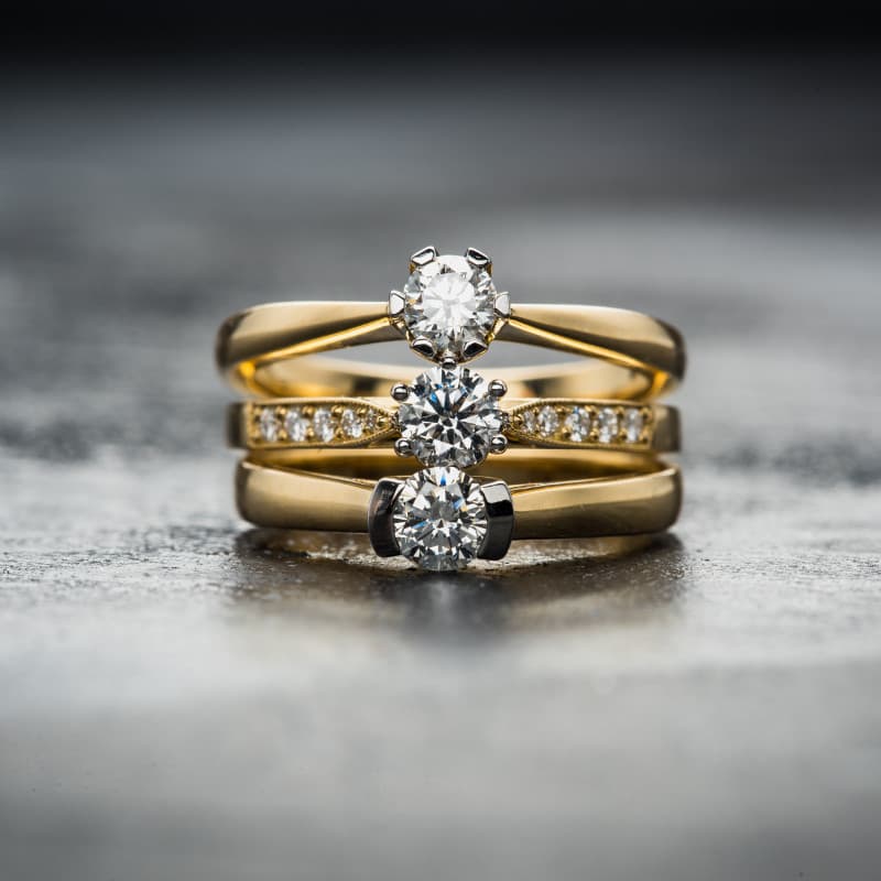 1.16 Carat Petite Curving Heart Shape Diamond Engagement Ring (I-J Color  SI1 Clarity Center Stones) | Amazon.com